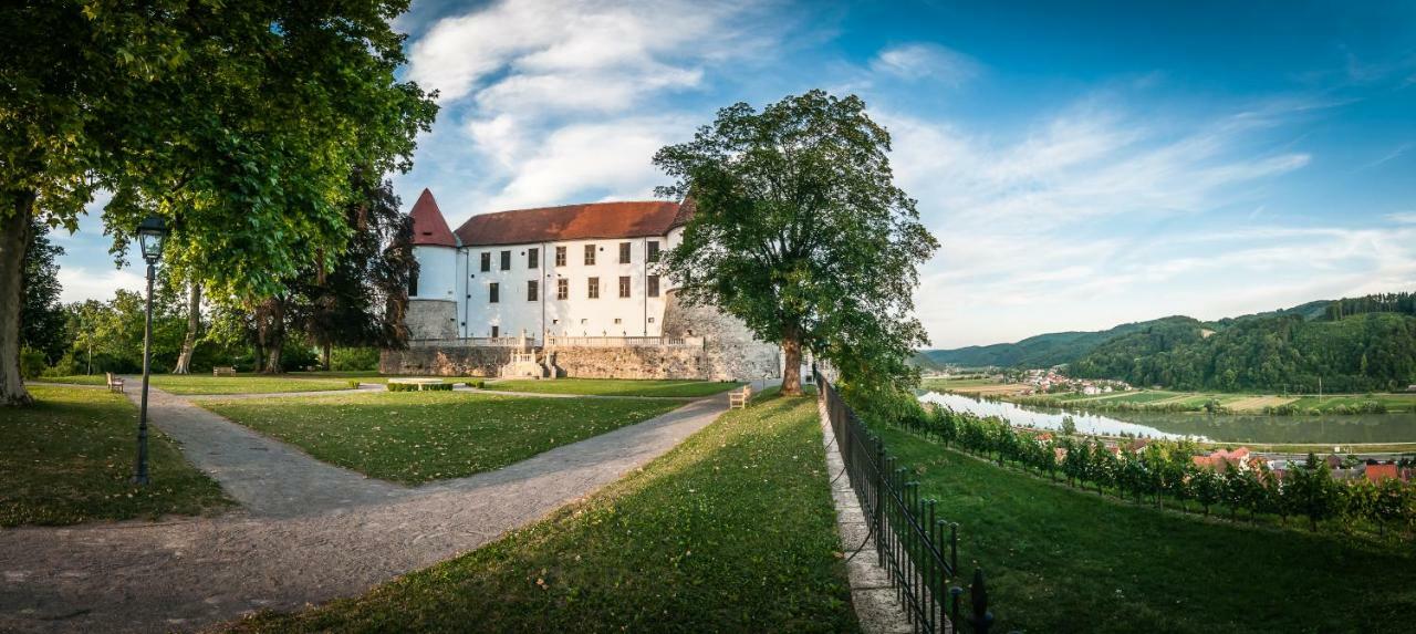 Holiday Home Neokrnjena Narava Sevnica Exterior foto